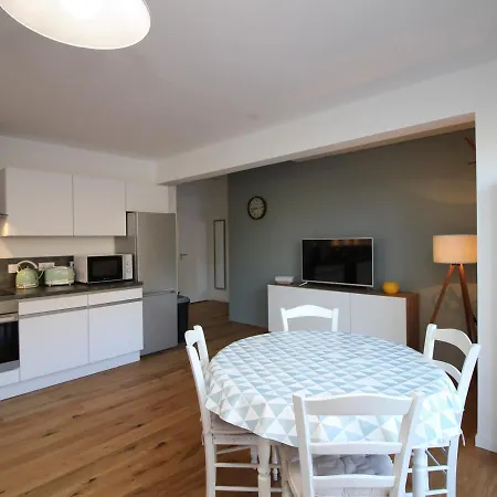 Mont-dore : Somptueux T2 Avec Wifi, Terrasse Et Parking - Fr-1-608-45 Le Mont-Dore