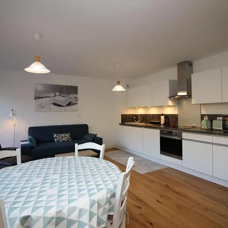 T2 Avec Wifi Et Parking Au Mont-dore - Fr-1-608-45