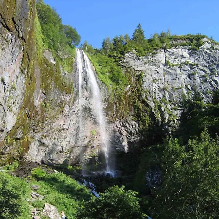 T2 Avec Wifi Et Parking Au Mont-dore - Fr-1-608-45 Le Mont-Dore